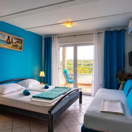 Apartman Studio Pula Luaran gambar