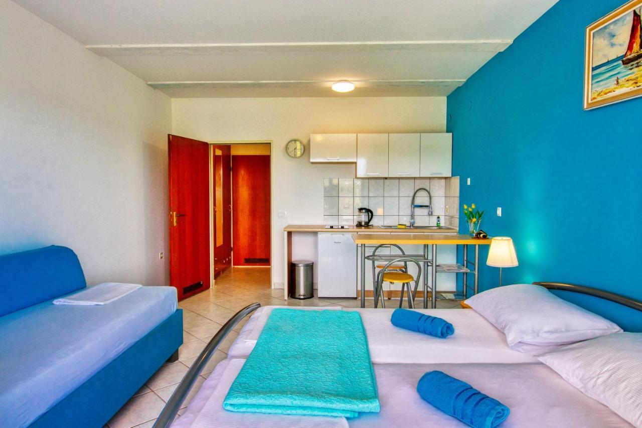 Apartman Studio Pula Luaran gambar