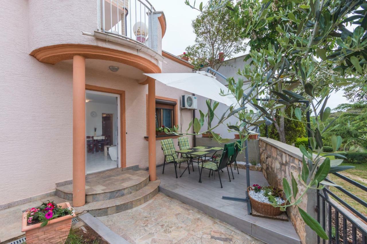 Apartman Studio Pula Luaran gambar